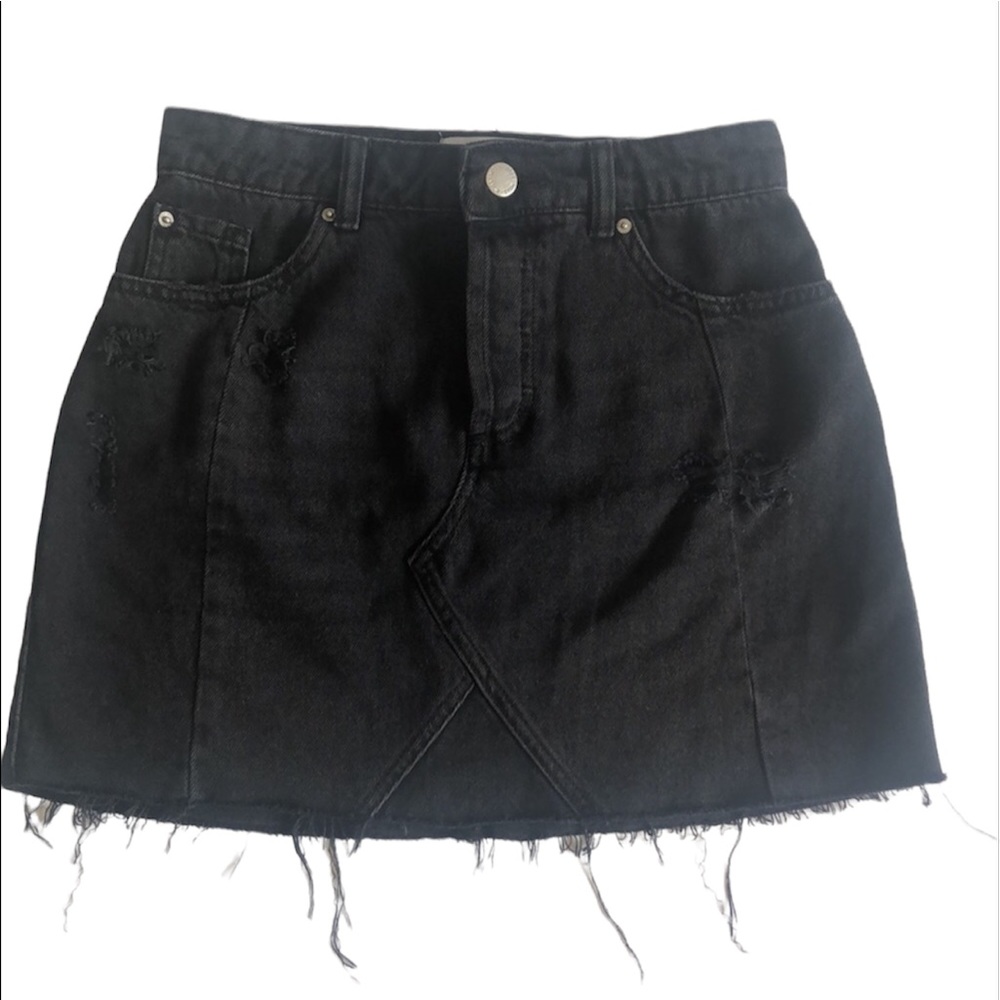 Miss Selfridge Distressed Mini Skirt Faded Black Denim Frayed Hemline size 8 - Picture 1 of 9